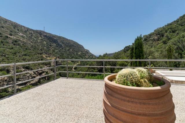 Crete Retreat - Nature & Comfort Await Ierápetra Exterior foto